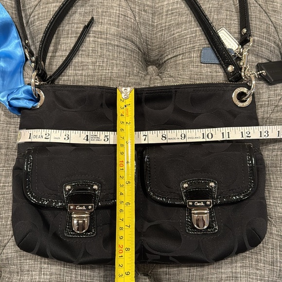 Coach Bag Signature Logo Satchel - Picture 17 of 17